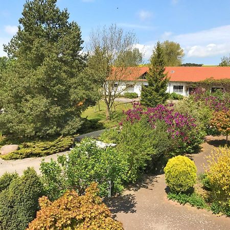 Landpension Dubnitz - Ferienwohnung 1 ซาสนิทซ์ ภายนอก รูปภาพ