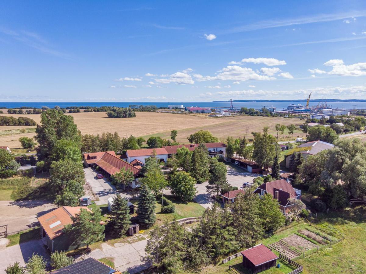 Landpension Dubnitz - Ferienwohnung 1 ซาสนิทซ์ ภายนอก รูปภาพ